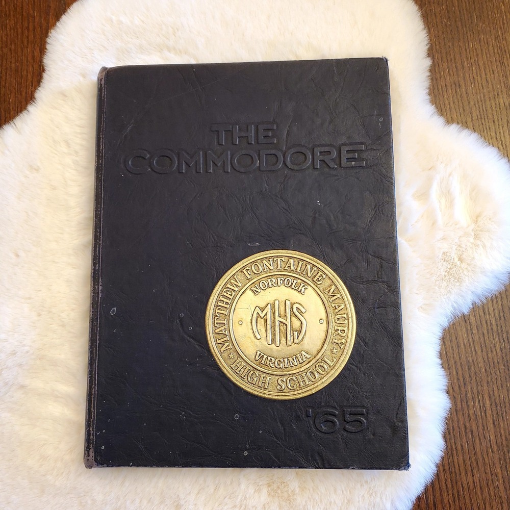1965 Maury High School Yearbook 'THE COMMODORE' Norfolk, Virginia First‎ Edition